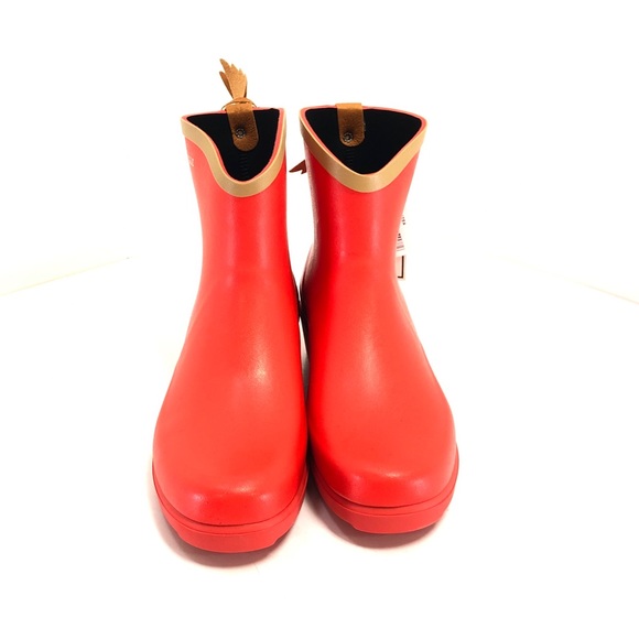 NWT Aigle "Miss Juliette Bottillon" Rain Booties in Cerise Tea - Picture 3 of 8